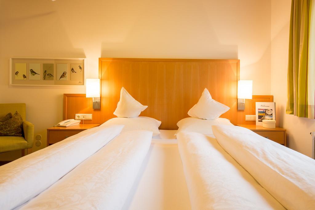 Pension An Der Linde Lagundo Ngoại thất bức ảnh