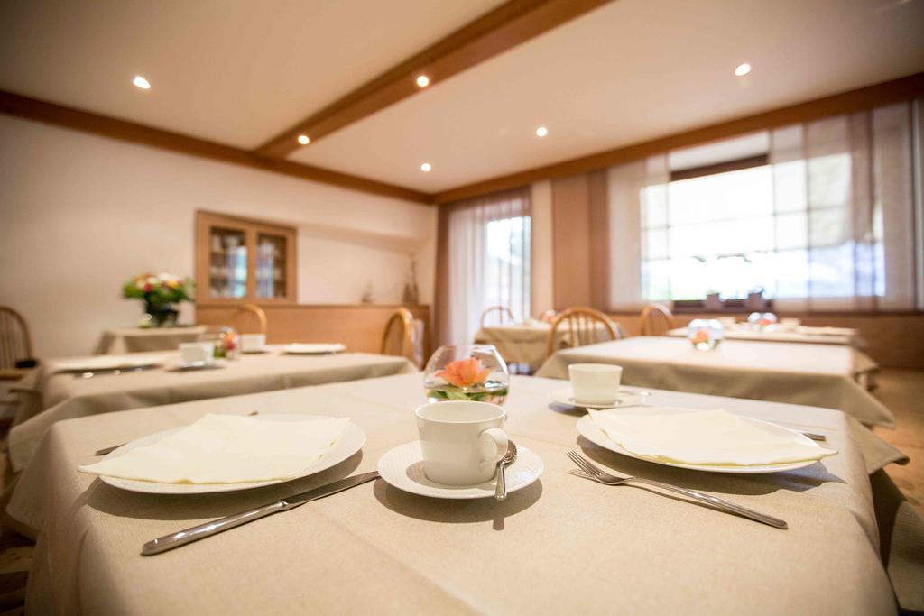Pension An Der Linde Lagundo Ngoại thất bức ảnh